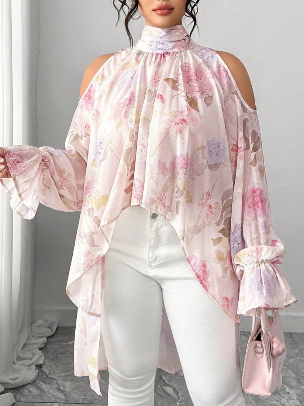 Pink Boho Women's Plus Size Semi-Sheer Chiffon Blouse with Lantern Sleeves - Picture 3 of 7